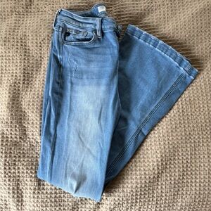 Kancan midrise stretchy flare jeans size 11/29